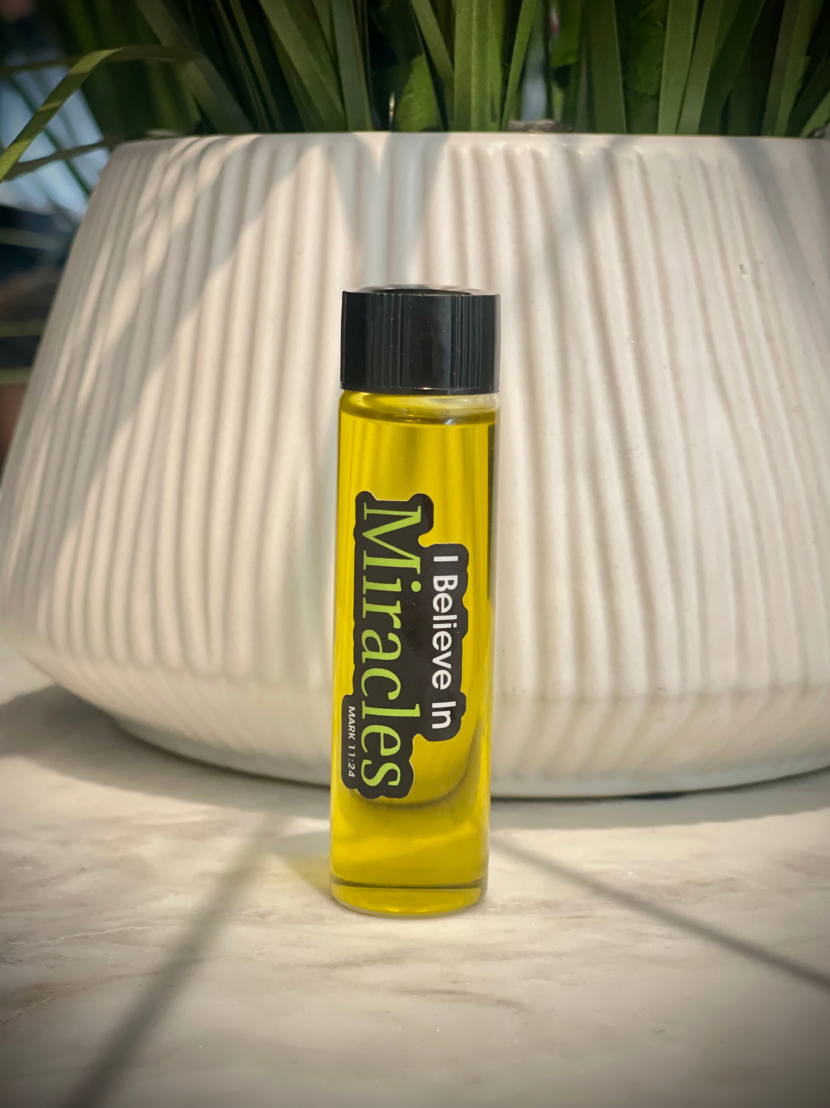 The Power Of Anointing With Oil In The Bible - Foto 9